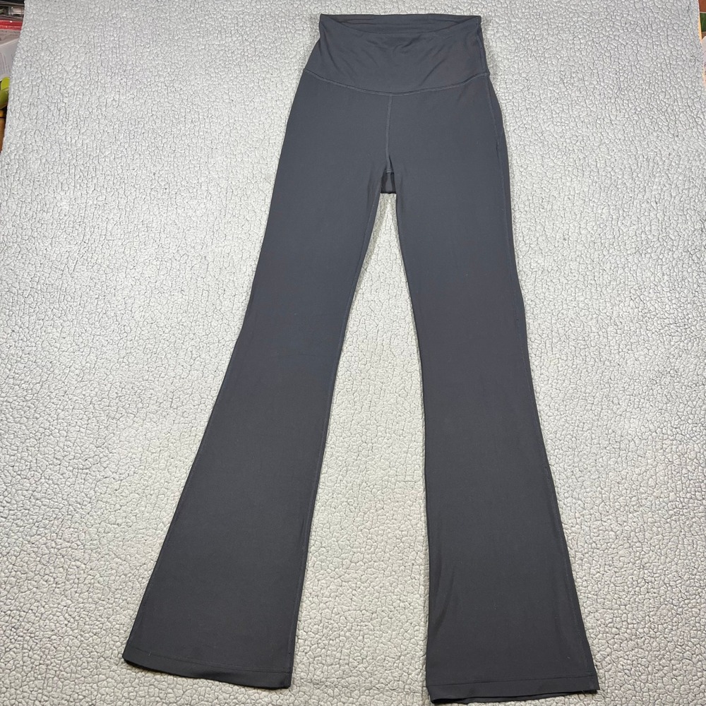 Lululemon Groove Super High Rise Flared Pant Nulu Black Yoga Size 4 LW5EBNS